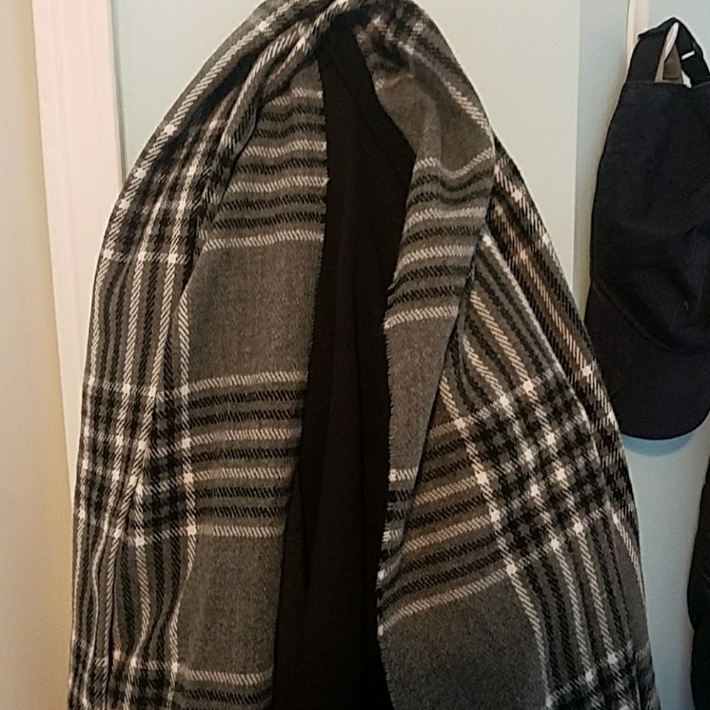 Gray scarf